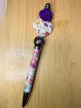 New Fashion Floral Heart Charm Pen with Purple Rose Accent